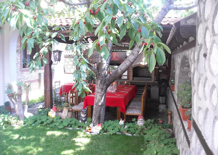 Boyadjiyski Πανσιόν 3*